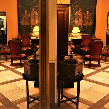 Hotel Du Forum Arles